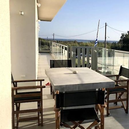 Ferienwohnung Eleni Kokkinos Pyrgos Exterior foto